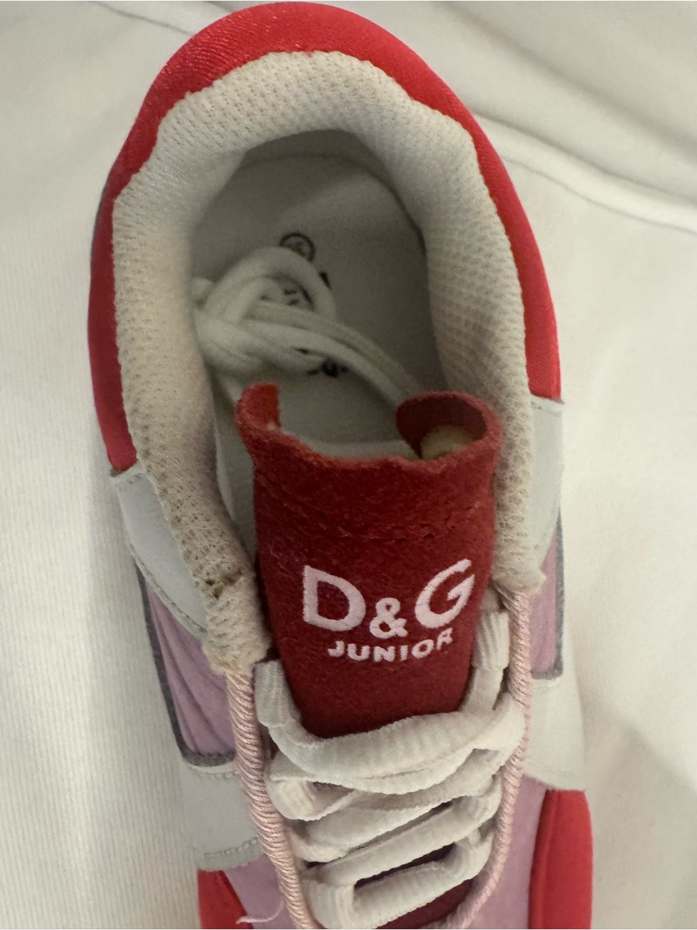 D&G Junior White Pink & Red Kids Sneaker New! with out tag.